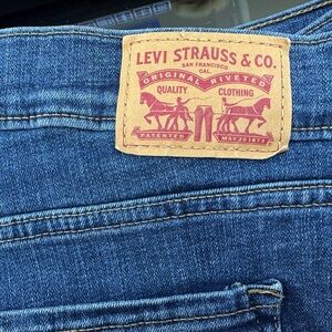 Levi's Women’s classic bootcut